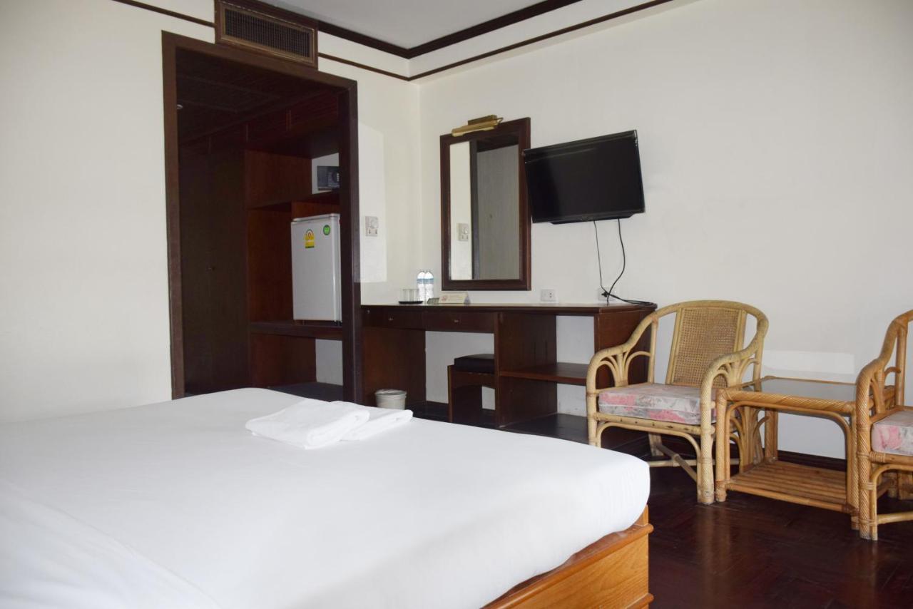 Puangpen Villa Hotel HHQ Zewnętrze zdjęcie