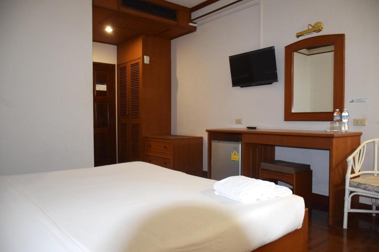 Puangpen Villa Hotel HHQ Zewnętrze zdjęcie