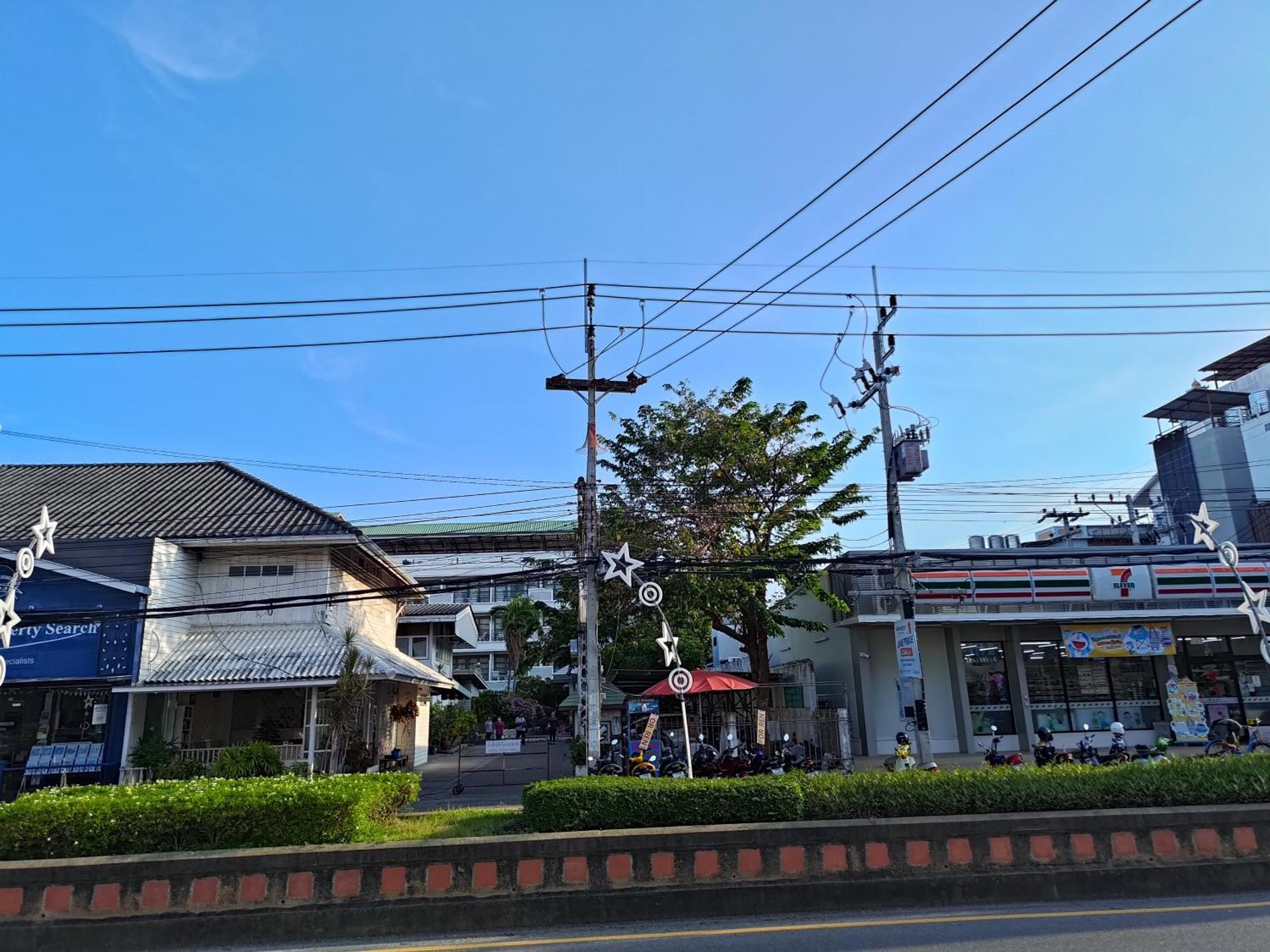 Puangpen Villa Hotel HHQ Zewnętrze zdjęcie